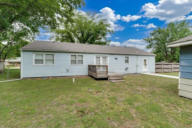1768 N RICHMOND DR., Wichita, KS 67203