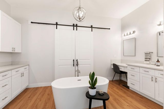 1400 Hicks Street, Tomball, TX 77375