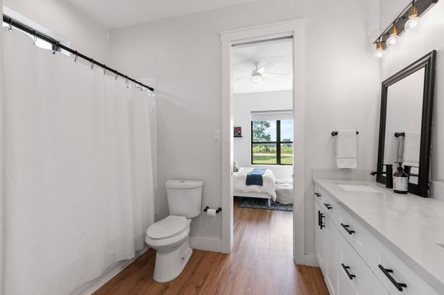 1400 Hicks Street, Tomball, TX 77375