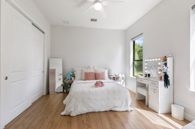 1400 Hicks Street, Tomball, TX 77375