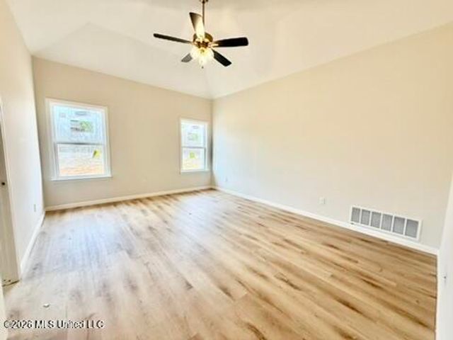 1070 Great Glen Drive, Southaven, MS 38671