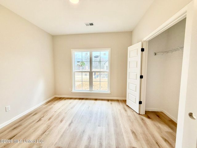 1070 Great Glen Drive, Southaven, MS 38671