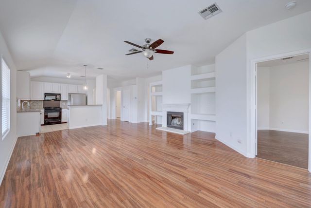 1912 Avante DR, Cedar Park, TX 78613