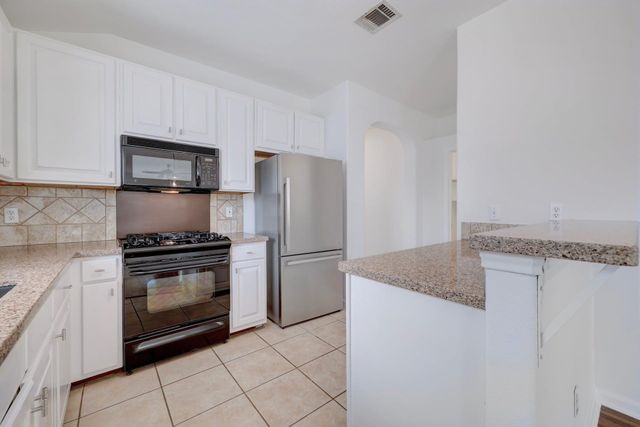 1912 Avante DR, Cedar Park, TX 78613