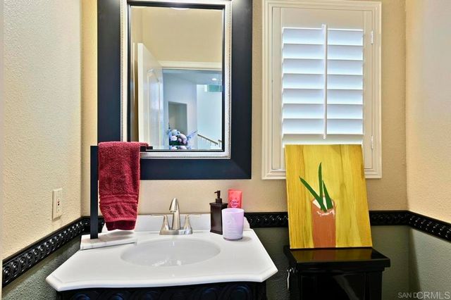 1035 Park Meadows Road, Chula Vista, CA 91915