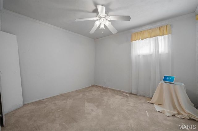 8618 Spoon Drive, St Louis, MO 63132