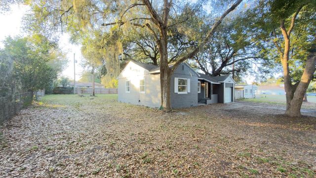 2402 STEVENS AVENUE, Sanford, FL 32771