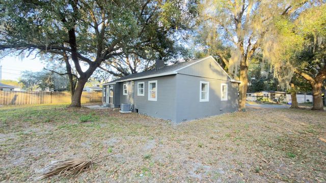 2402 STEVENS AVENUE, Sanford, FL 32771