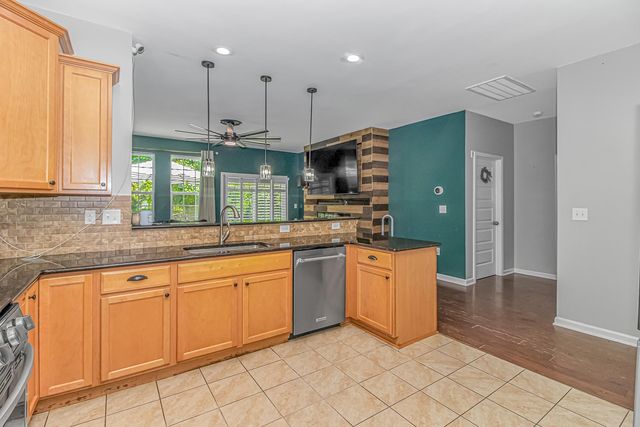 505 Oak Pond Ct., Conway, SC 29526