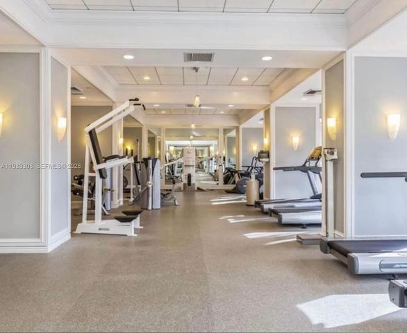 9801 Collins Ave 19H, Bal Harbour, FL 33154