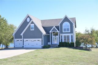 3495 W 222nd Street, Bucyrus, KS 66013