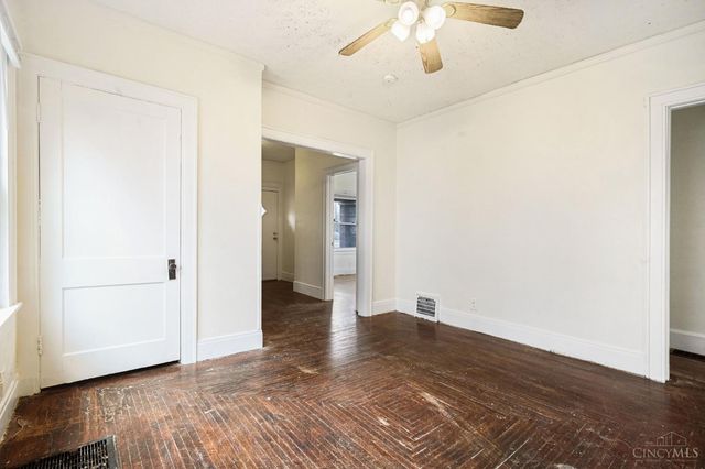 1830 Woodlawn Avenue, Middletown, OH 45044