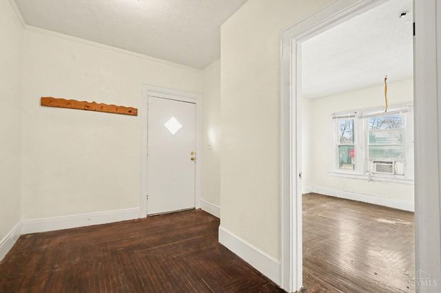 1830 Woodlawn Avenue, Middletown, OH 45044