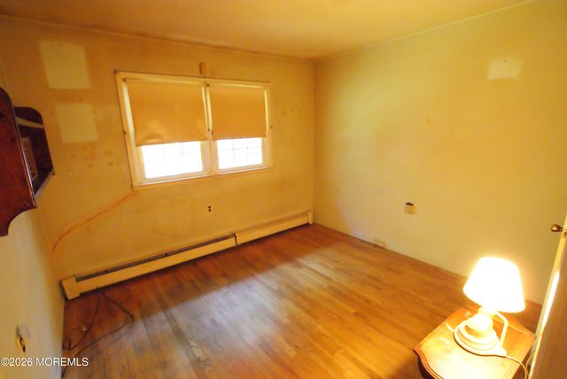 47 Coral Bell Holw Hollow, Toms River, NJ 08755