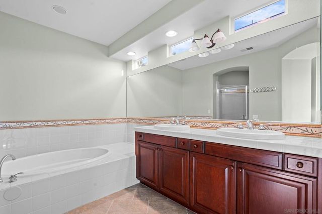 417 N Cedros Ave, Solana Beach, CA 92075