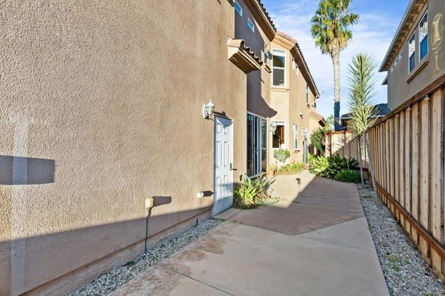 417 N Cedros Ave, Solana Beach, CA 92075