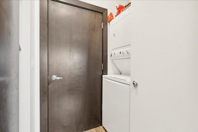 250 State St Apt 406, Cedar Falls, IA 50613