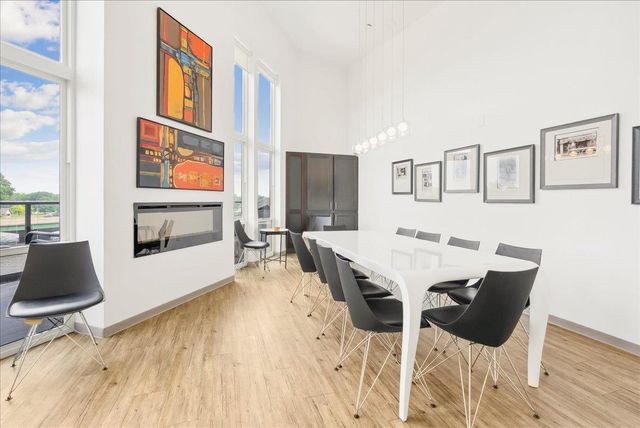 250 State St Apt 406, Cedar Falls, IA 50613