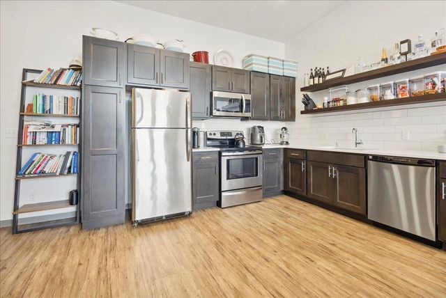 250 State St Apt 406, Cedar Falls, IA 50613