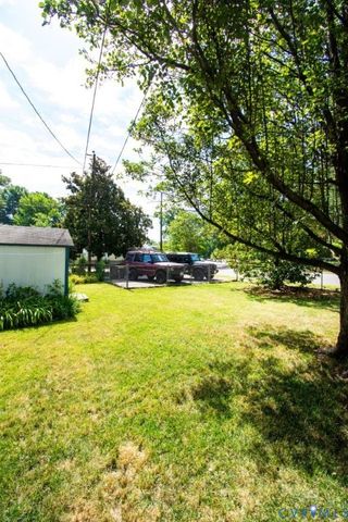 6800 Three Chopt Rd, Richmond, VA 23226