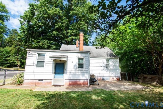 6800 Three Chopt Rd, Richmond, VA 23226