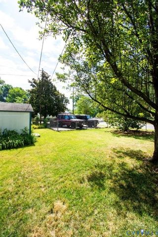 6800 Three Chopt Rd, Richmond, VA 23226