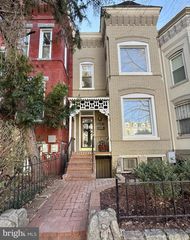 1123 I ST NE, Washington, DC 20002
