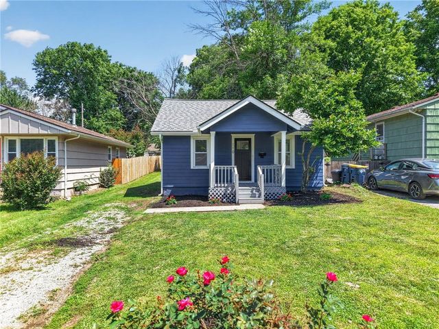 110 W 79th Terrace, Kansas City, MO 64114