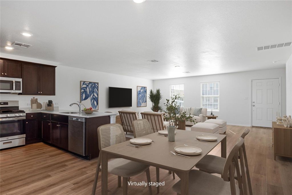 13520 Knights Branch DR, Elgin, TX 78621