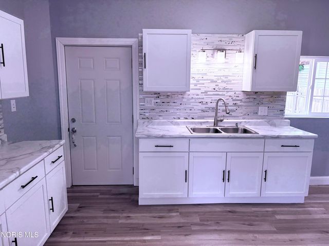 832 Bartley Place, Toledo, OH 43609