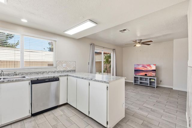 2901 Alphonse Dr, Ceres, CA 95307