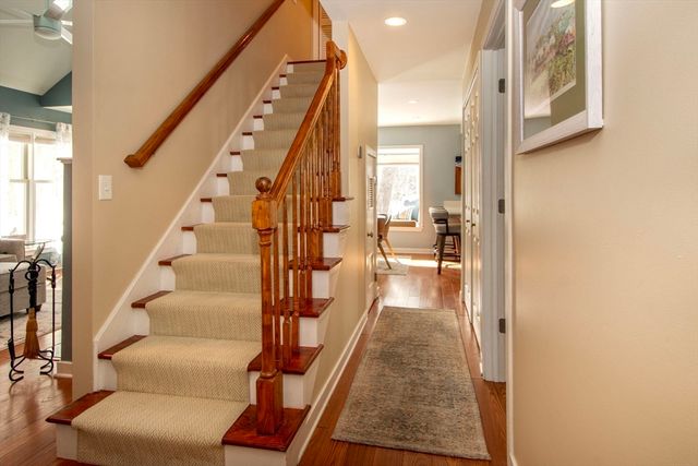 16 Holly Ct 16, Rockland, MA 02370