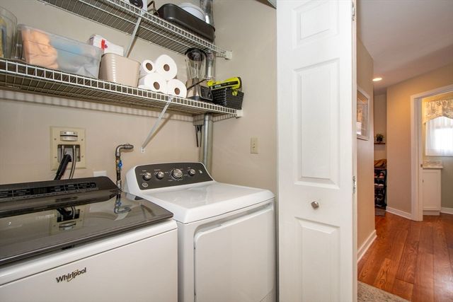 16 Holly Ct 16, Rockland, MA 02370
