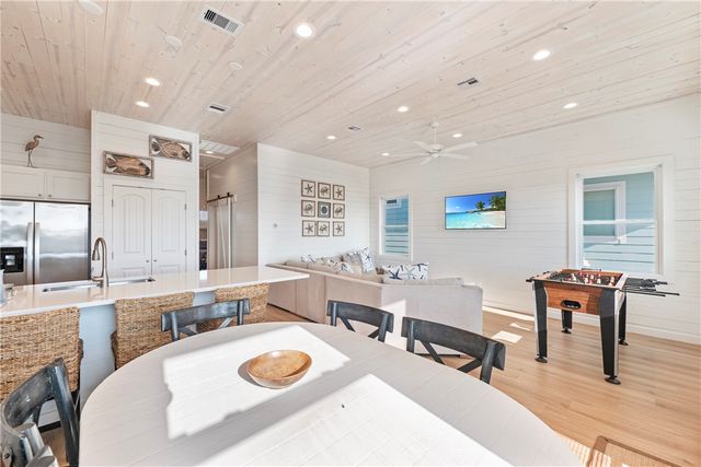 5497 State Highway 361 46, Port Aransas, TX 78373