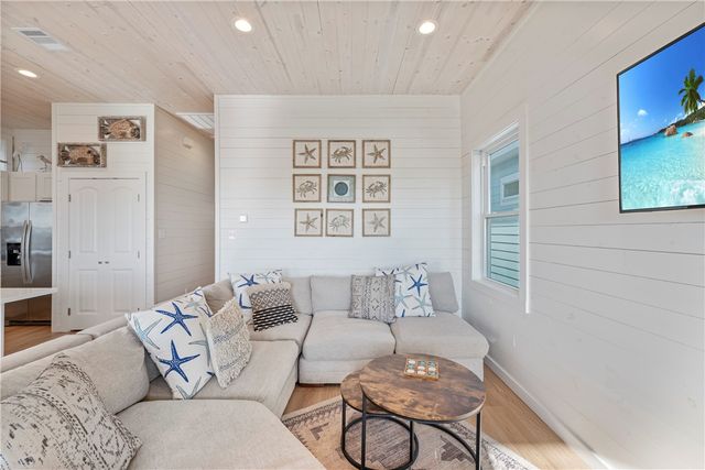 5497 State Highway 361 46, Port Aransas, TX 78373