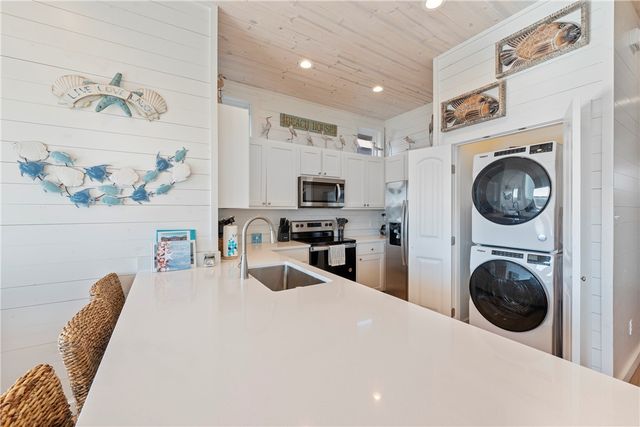 5497 State Highway 361 46, Port Aransas, TX 78373