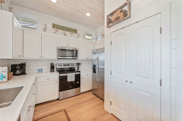 5497 State Highway 361 46, Port Aransas, TX 78373