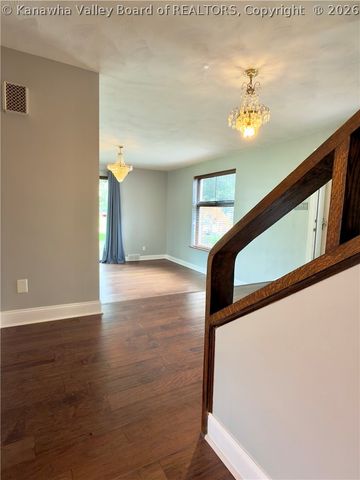 3915 Virginia Avenue, Charleston, WV 25304