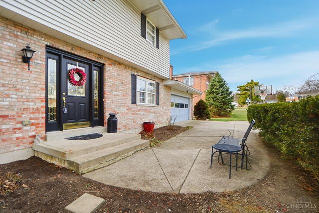 1549 Christine Drive, Fairfield, OH 45014