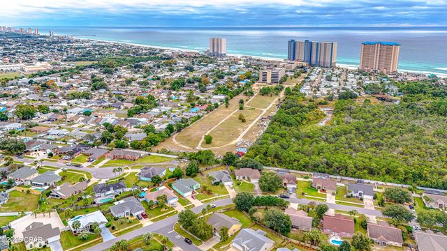 101 Woodtrail Drive, Panama City Beach, FL 32413