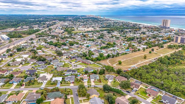 101 Woodtrail Drive, Panama City Beach, FL 32413