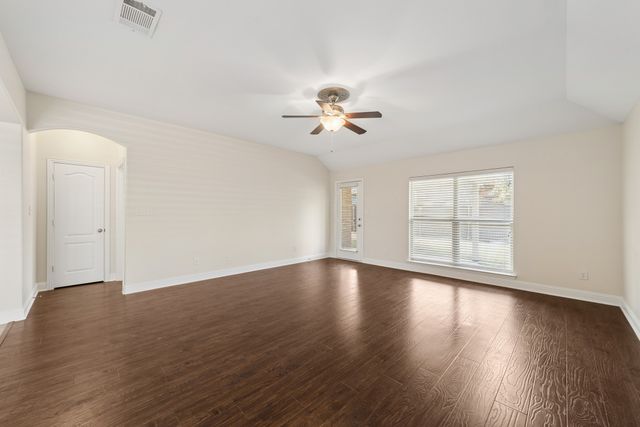 1266 Waterford Drive, Little Elm, TX 75068