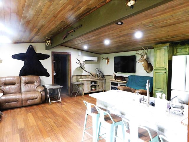 1543 TURKEY TRAIL, Crescent, OK 73028