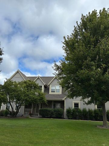 N66W13490 Crestwood DRIVE, Menomonee Falls, WI 53051