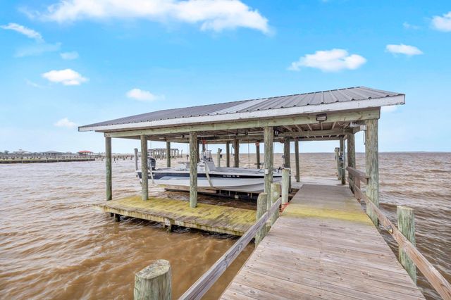 3785 Lake Breeze Road, Lake Charles, LA 70605