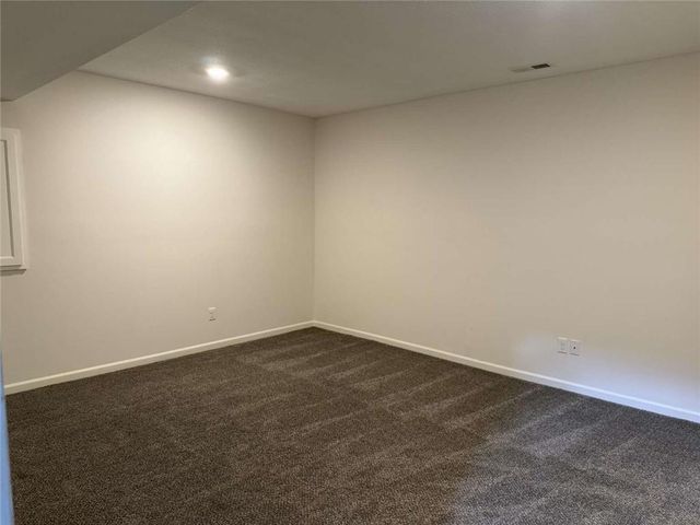 1206 Viola Street, Smithville, MO 64089