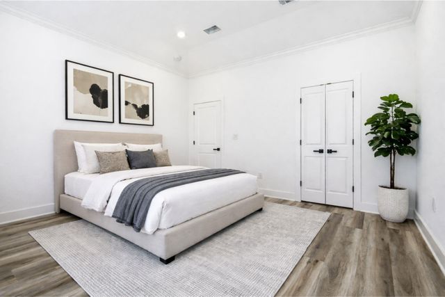 6723 Burkett Street, Houston, TX 77021