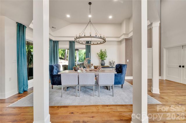 1337 Whispering Oaks Circle, Matthews, NC 28104