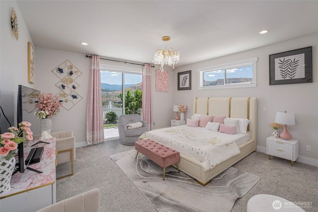 865 S Mary, East Wenatchee, WA 98802