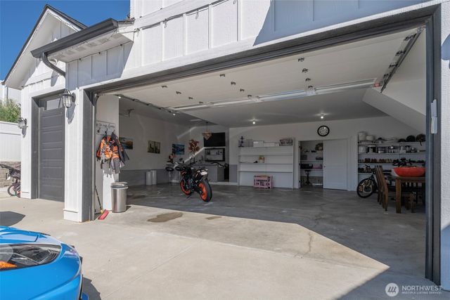 865 S Mary, East Wenatchee, WA 98802